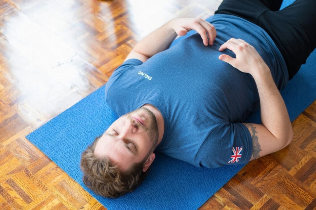 The Go-To Daily Stretching Routine Pilates Instructors Swear By for Staying Mobile