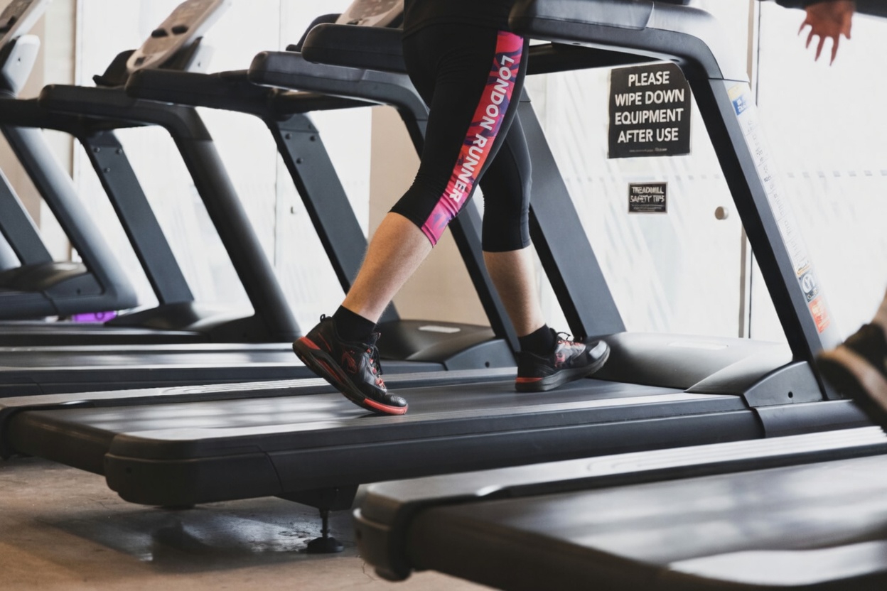 7 Treadmill Workouts That Improve Heart Health After 40