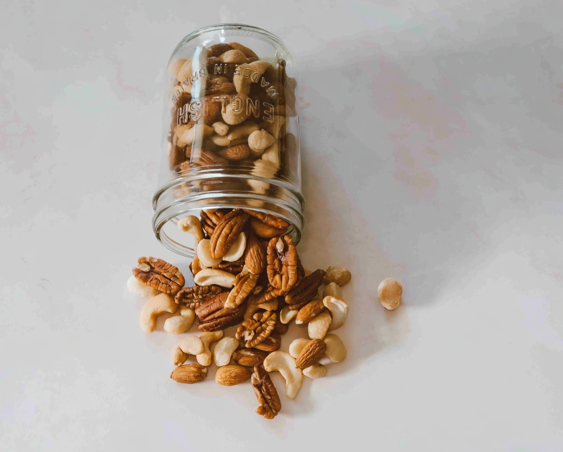 14 Weight-Loss Keto Snacks That Actually Keep You Full