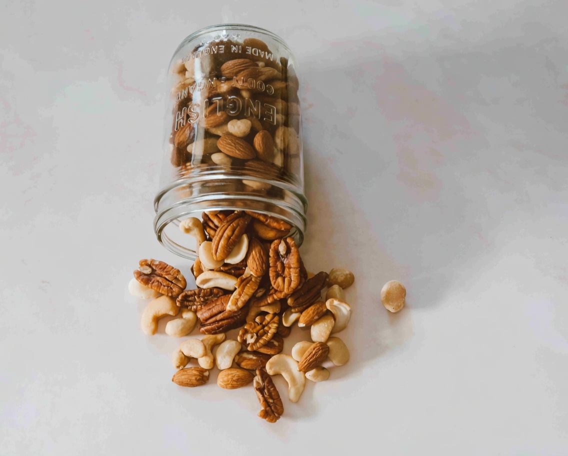 14 Weight-Loss Keto Snacks That Actually Keep You Full