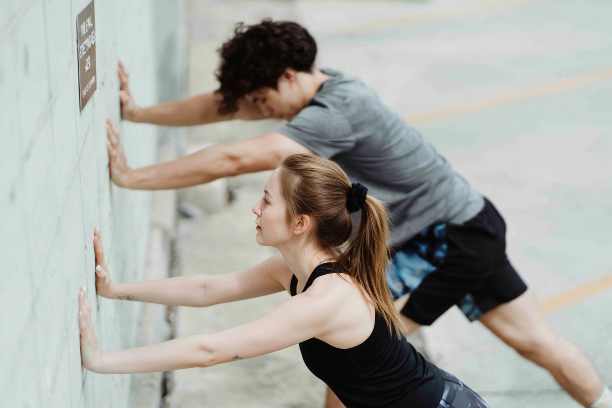 I Did These 6 Wall Exercises – My Balance Improved Almost Instantly