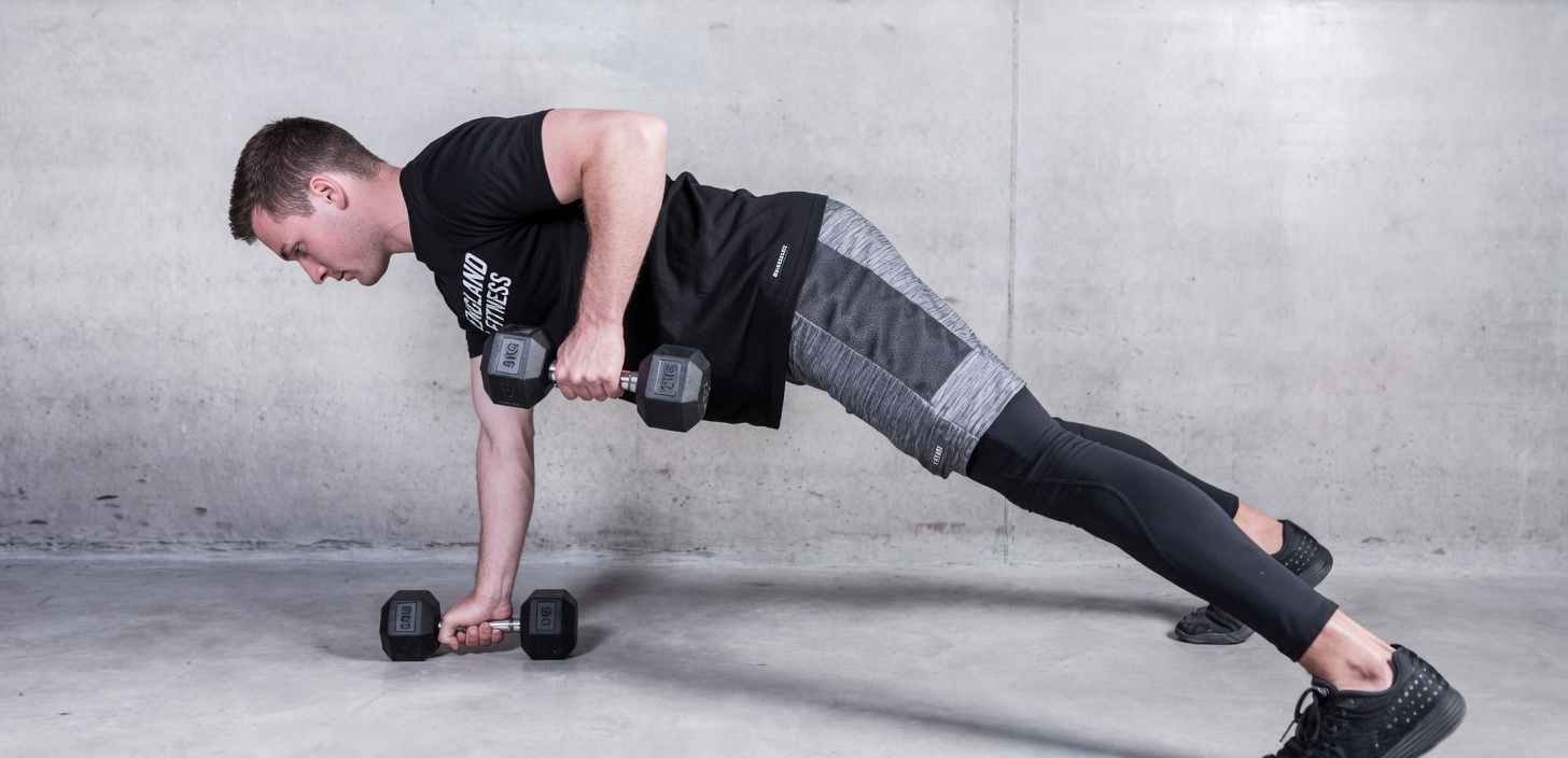 This One Dumbbell Move Works Your Core More Than Any Plank