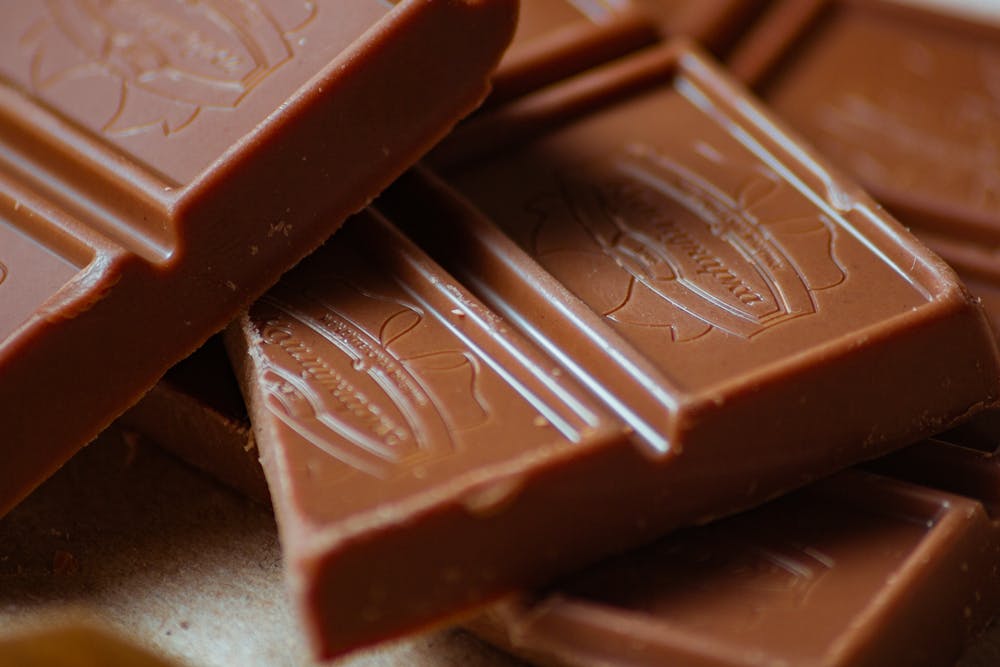 Managing Blood Sugar After 40: Smart Sweet Alternatives You Can Actually Enjoy