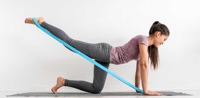 Hip Dips: What Are They? 8 Best Exercises to Strengthen Your Hips